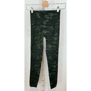 SPANX Look At Me Now Leggings Stretch Pull On Camo Camouflage Green S